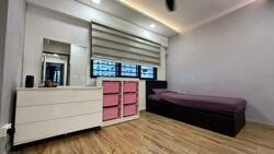 Blk 857 Tampines Parkview (Tampines), HDB Executive #571825481